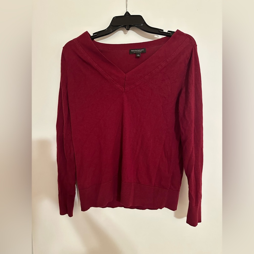 Banana republic red silk cashmere sweater size M